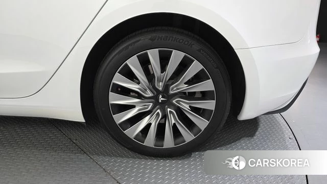 Tesla Model 3 id 4640338 из Кореи 13