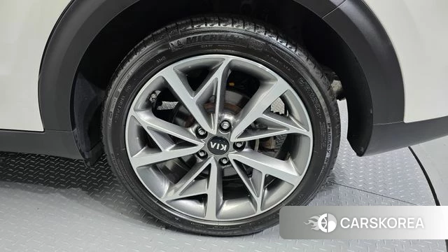 Kia The New Niro id 4651829 из Кореи 13