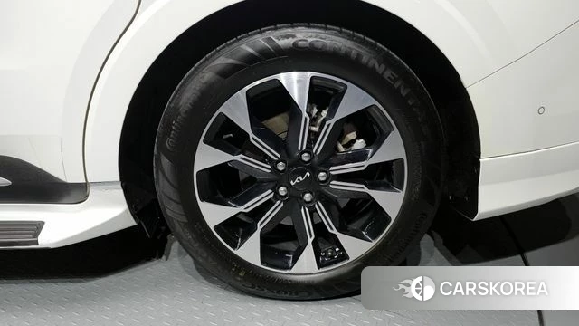 Kia Carnival 4th generation id 4388900 из Кореи 13