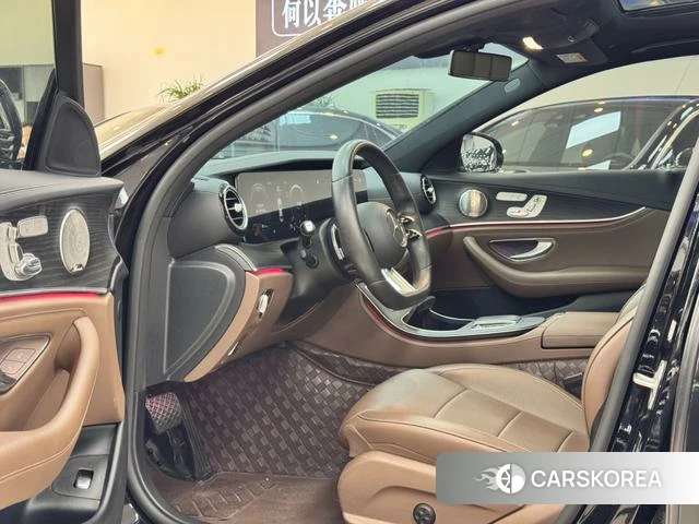 Mercedes-Benz E-class id 4259422 из Китая 13