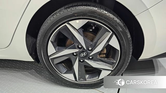 Hyundai Avante Hybrid (CN7) id 4201708 из Кореи 13