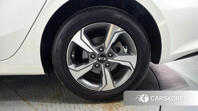 Kia Come New K3 id 4647707 из Кореи 13