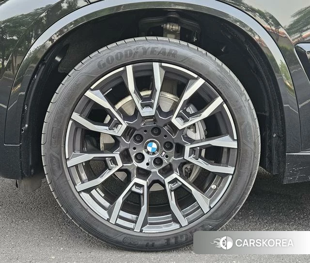 BMW X5 id 4313872 из Китая 13