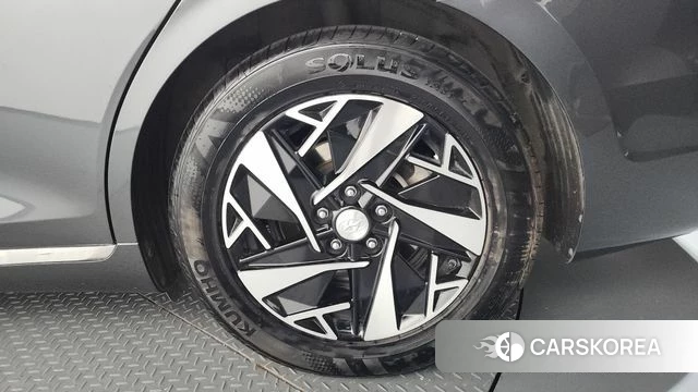 Hyundai The New Grandeur IG Hybrid id 4636385 из Кореи 13
