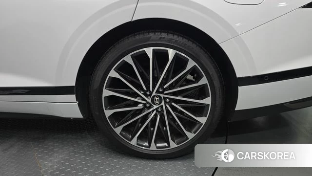 Hyundai Grandeur (GN7) id 4613257 из Кореи 13