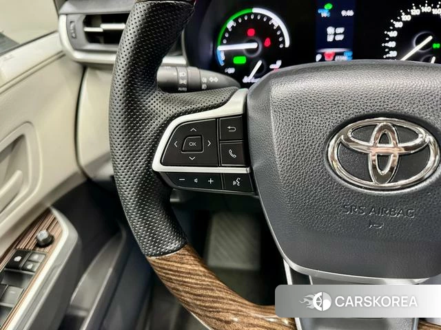 Toyota Grevia id 3889862 из Китая 13