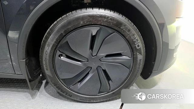 Tesla Model Y id 4307984 из Кореи 13