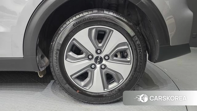 Kia The New Niro id 4323885 из Кореи 13