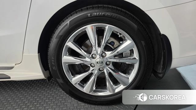 Kia The New Carnival id 4708888 из Кореи 13
