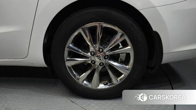 Kia The New Carnival id 4557876 из Кореи 13
