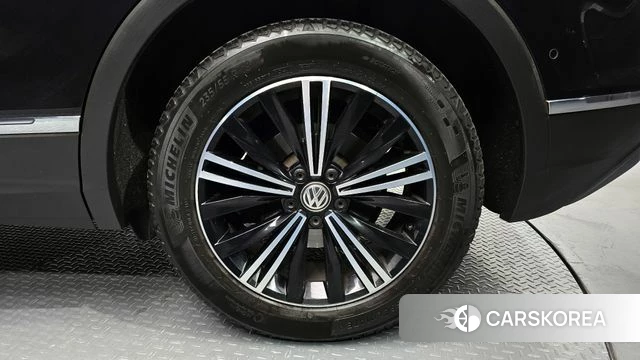 Volkswagen Tiguan second Generation id 4196424 из Кореи 13