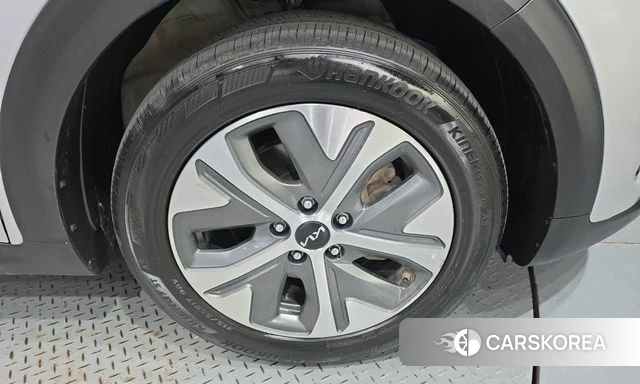Kia Niro Plus id 4942430 из Кореи 13