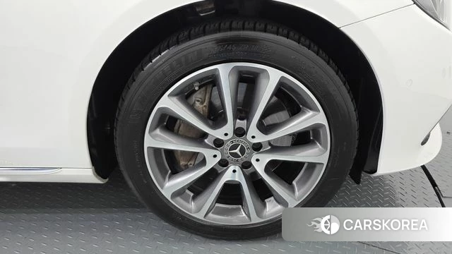 Mercedes-Benz E-Class W213 id 4856555 из Кореи 13