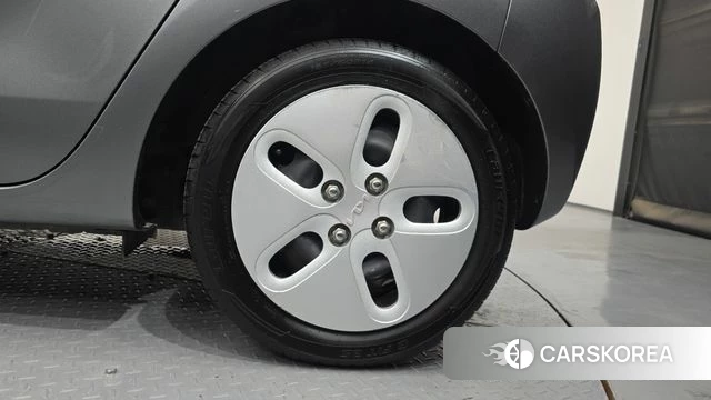 Kia The New Kia Ray id 4921852 из Кореи 13
