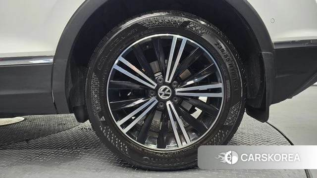 Volkswagen Tiguan second Generation id 4384126 из Кореи 13