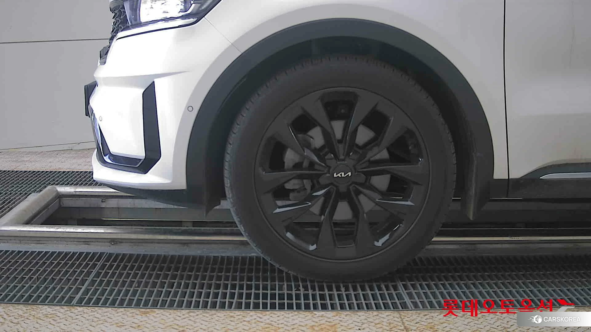 Kia Sorento id 4296908 из Кореи 13