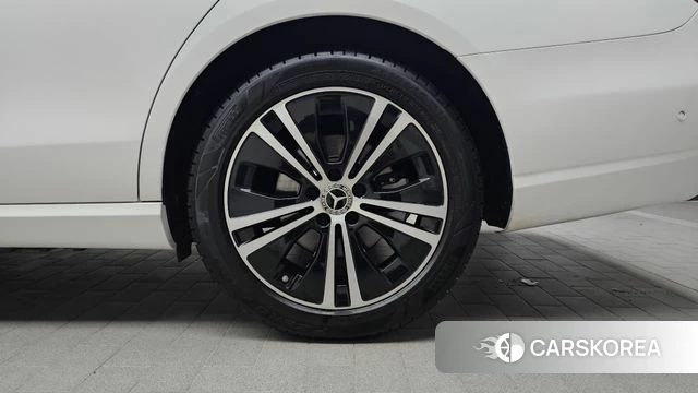 Mercedes-Benz E-Class W213 id 4195878 из Кореи 13