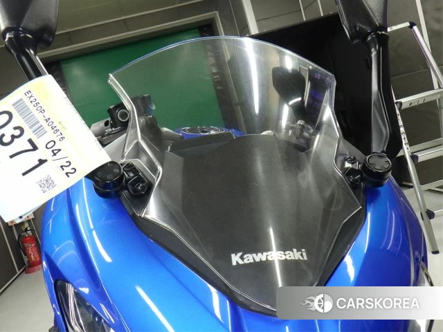 Kawasaki NINJA 250 id 3946955 из Японии 13