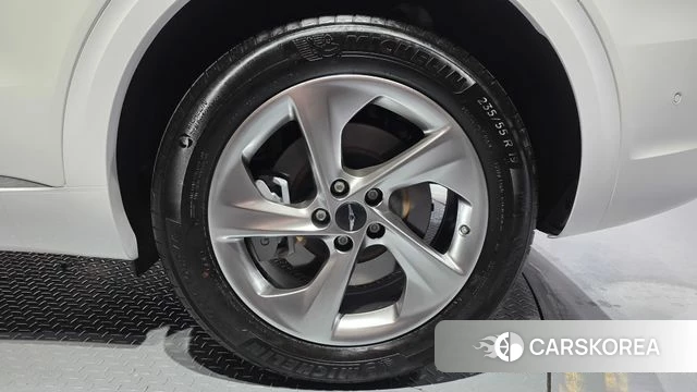 Genesis GV70 id 4442136 из Кореи 13