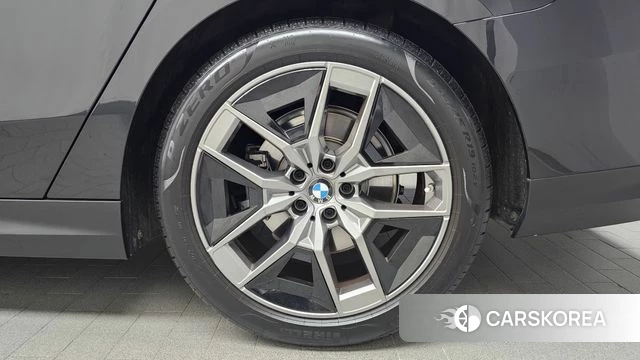 BMW 5 Series (G60) id 4623601 из Кореи 13