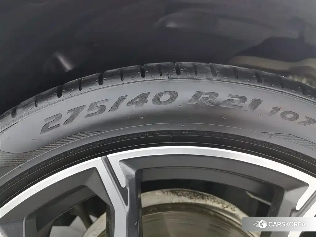 BMW X5 id 4546352 из Китая 13