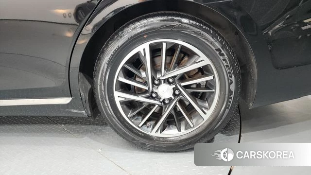 Hyundai The New Grandeur IG id 4361302 из Кореи 13