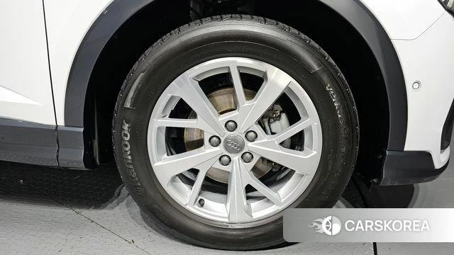 Audi Q3 (F3) id 4377281 из Кореи 13