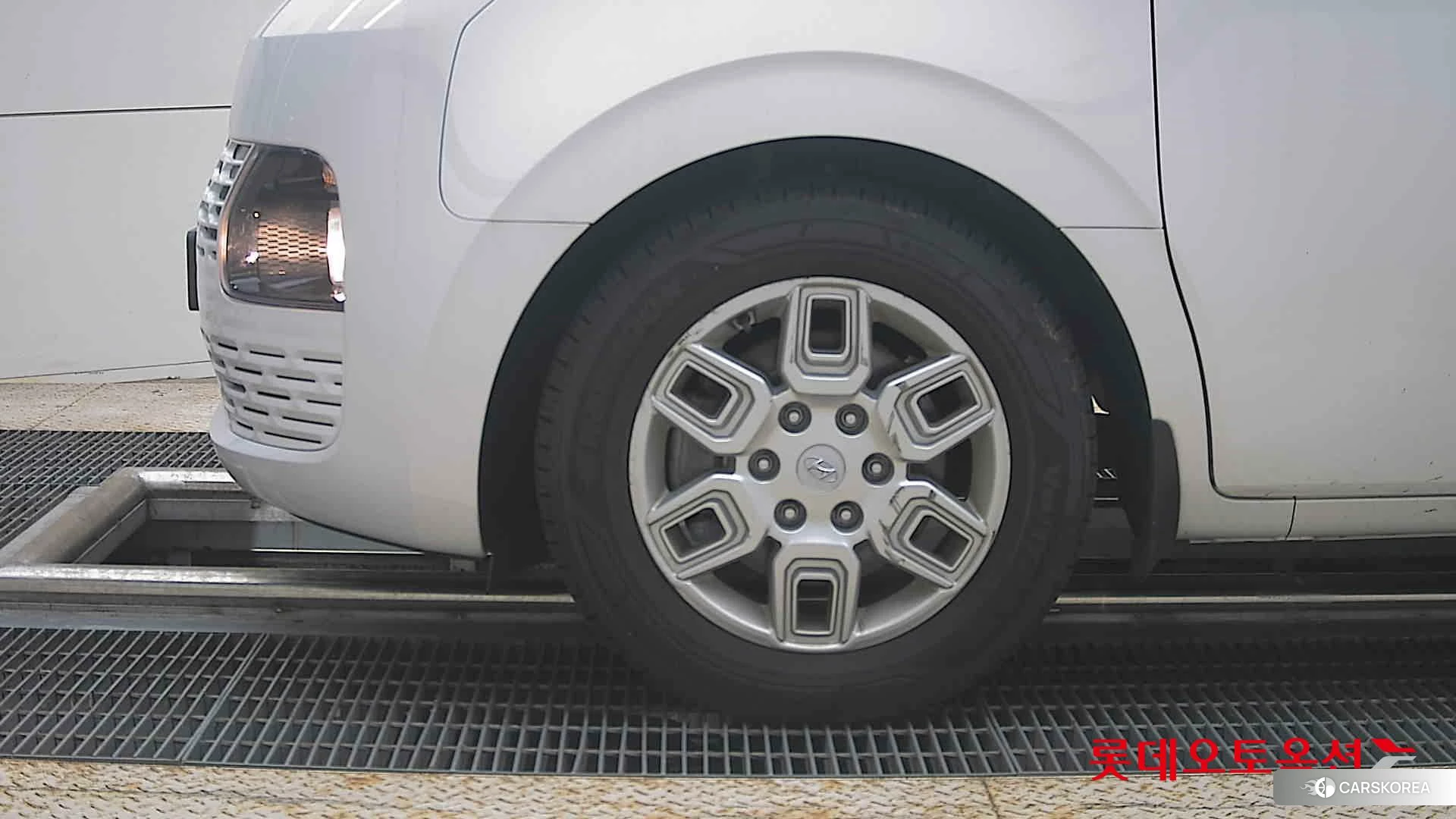 Hyundai Staria id 4902511 из Кореи 13