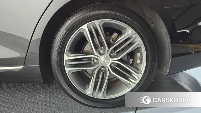 Hyundai Grandeur IG id 4430453 из Кореи 13
