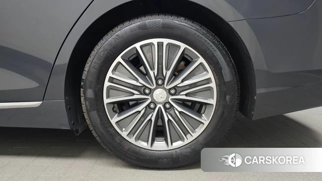 Hyundai Grandeur IG Hybrid id 4895683 из Кореи 13