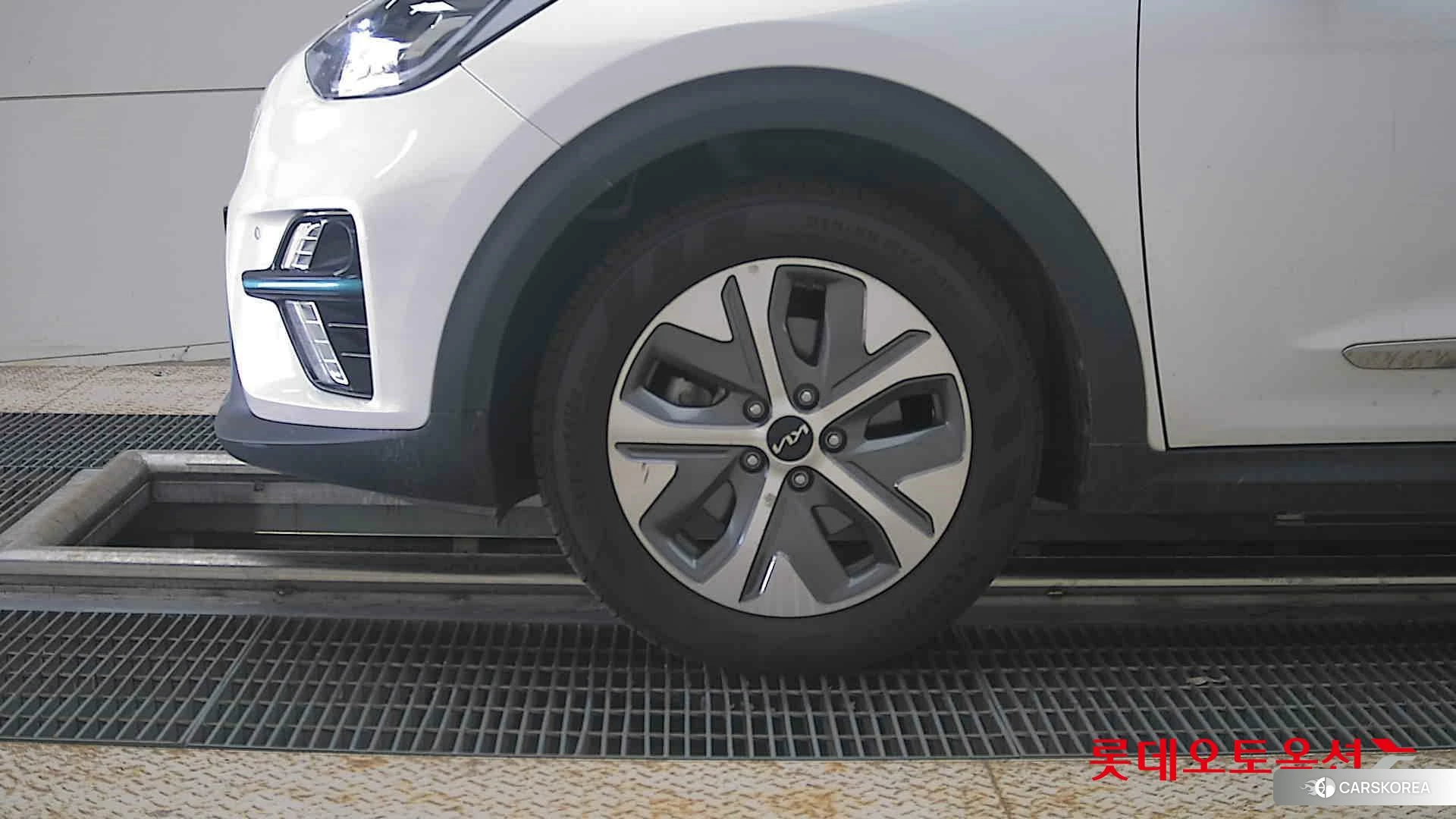 Kia Niro EV id 4498426 из Кореи 13