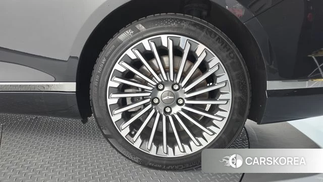 Genesis Electrified G80 (RG3) id 4282905 из Кореи 13