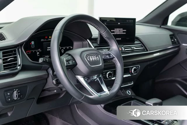 Audi Q5L id 4306999 из Китая 13