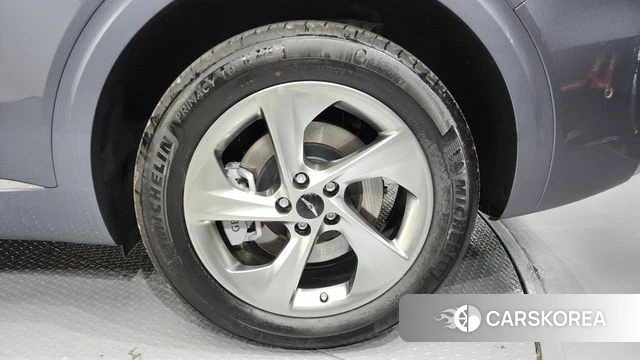 Genesis GV70 id 4387916 из Кореи 13