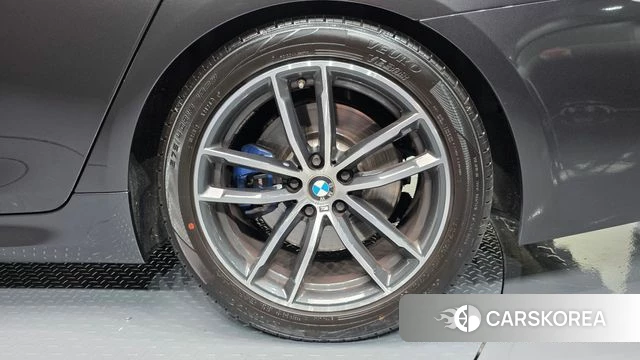 BMW 5 Series (G30) id 4445043 из Кореи 13