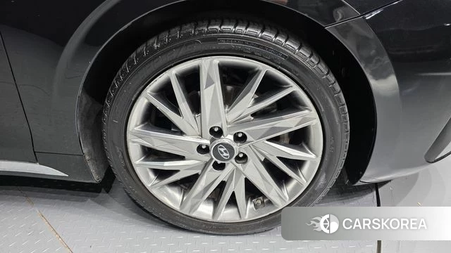 Hyundai The New Grandeur IG id 4873000 из Кореи 13