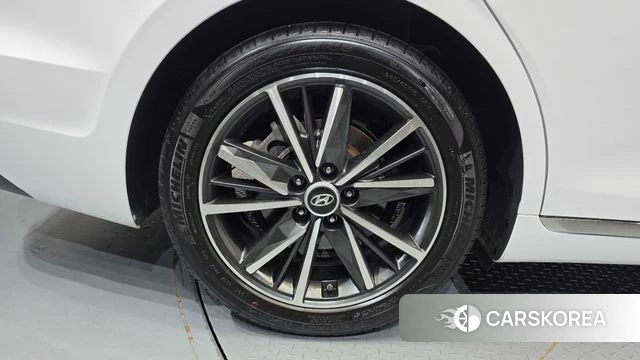 Hyundai The New Grandeur IG id 4779537 из Кореи 13