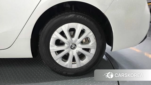 Toyota Prius 4th Generation id 4309668 из Кореи 13