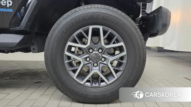 Jeep Wrangler (JL) id 4783909 из Кореи 13