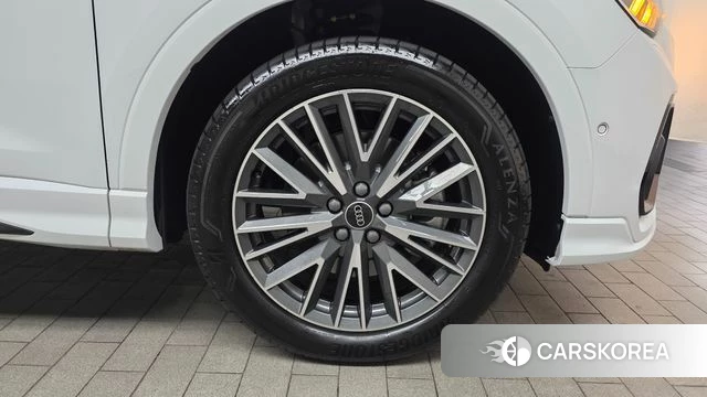 Audi Q3 (F3) id 4307993 из Кореи 13