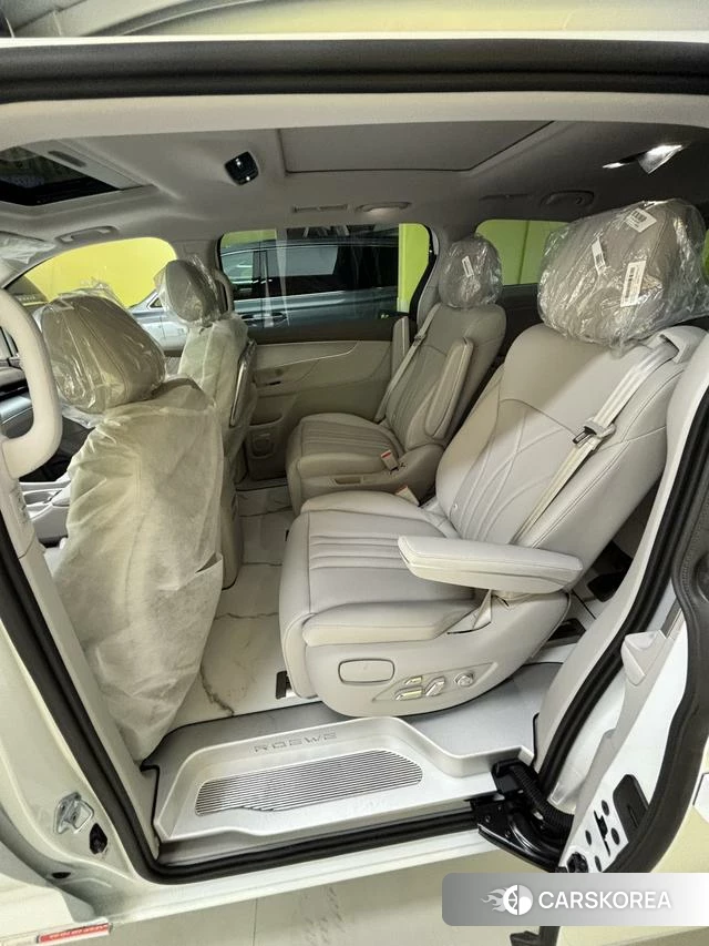Roewe iMAX8 DMH id 4239322 из Китая 13
