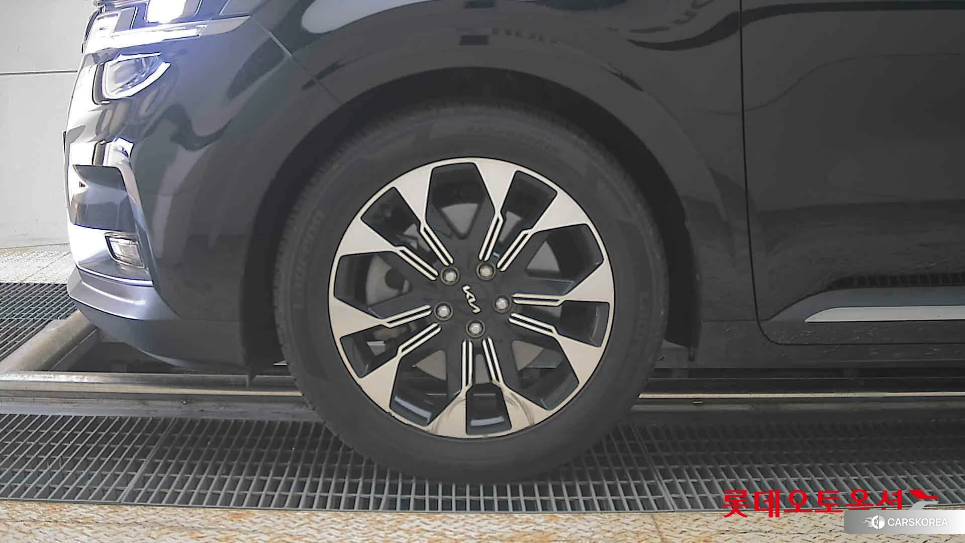 Kia Carnival id 4909242 из Кореи 13