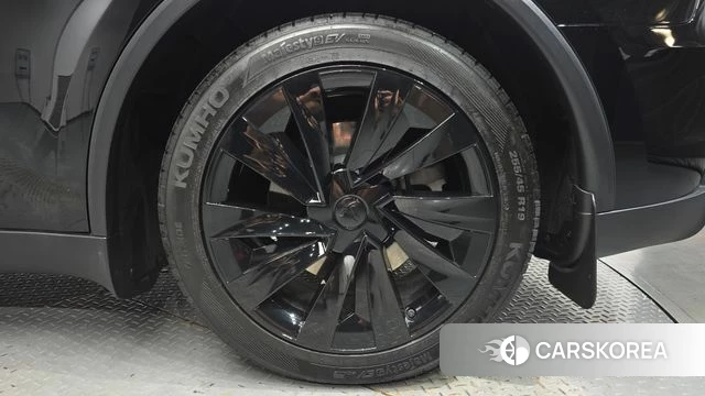Tesla Model Y id 4644936 из Кореи 13