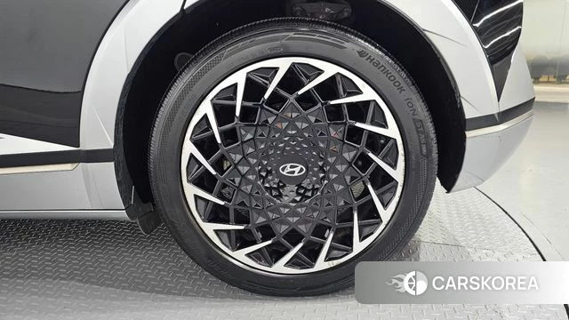 Hyundai Ionic 5 id 4608817 из Кореи 13
