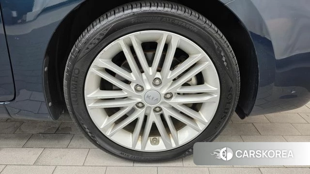 Kia The New Carens id 4785882 из Кореи 13