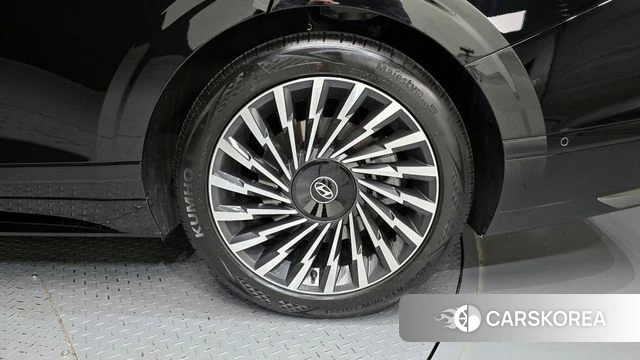 Hyundai Grandeur (GN7) id 4222652 из Кореи 13