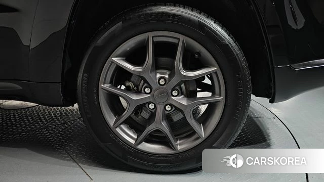 Jeep Grand Cherokee id 4482555 из Кореи 13