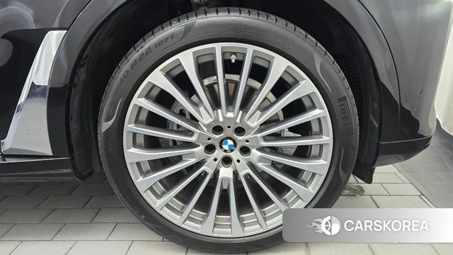 BMW X7 (G07) id 4917861 из Кореи 13