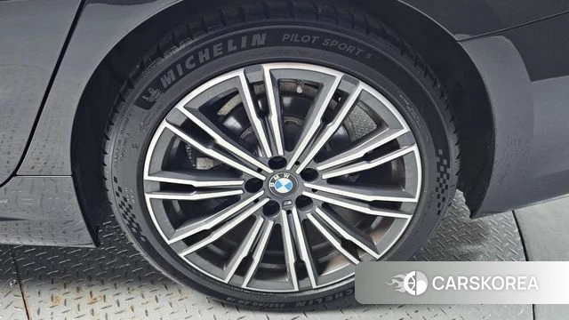 BMW 3 Series (G20) id 4775789 из Кореи 13