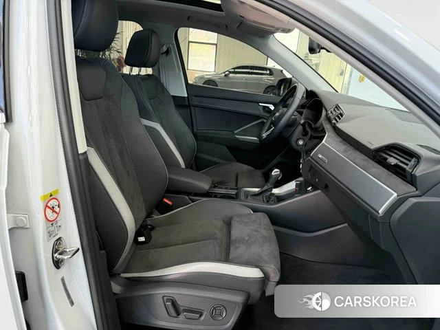 Audi Q3 id 4272723 из Китая 13